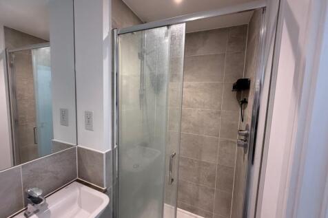 Ensuite Shower Room