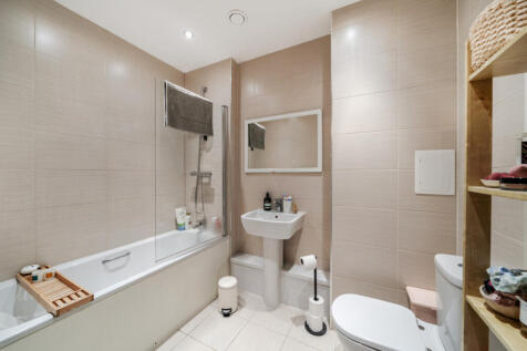 1393636-7-6943ea3...