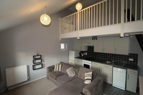 Lounge 2 