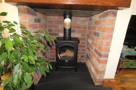 Log burner 
