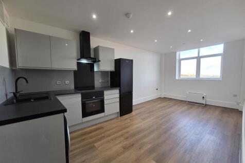 WhatsApp Image 2025-11-28 at 15.48.21 (4).jpeg