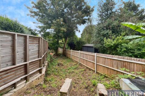 pbox-garden-321773.jpg