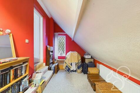 CAM01659G0-PR0240-STILL026.jpg