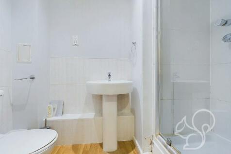 CAM01659G0-PR0258-STILL007.jpg