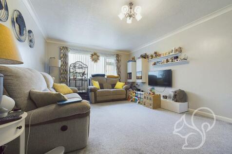 CAM01659G0-PR0284-STILL015.jpg