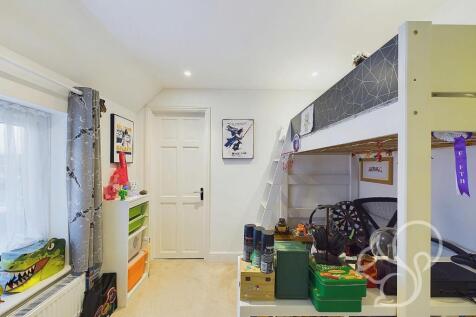CAM01659G0-PR0313-STILL020.jpg