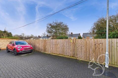 CAM01659G0-PR0362-STILL022.jpg