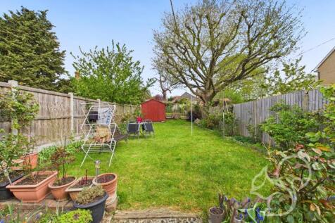 CAM01659G0-PR0404-STILL020.jpg