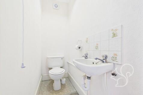 CAM01659G0-PR0477-STILL022.jpg