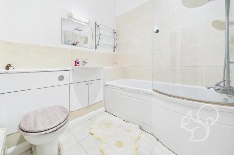 CAM01659G0-PR0476-STILL007.jpg