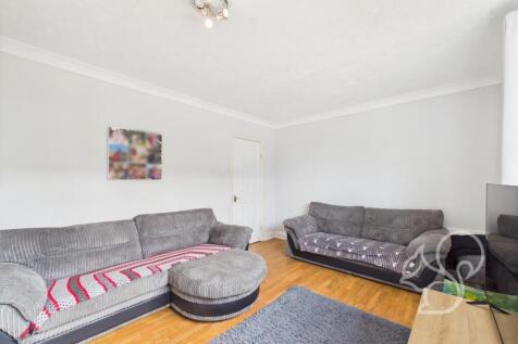 CAM01659G0-PR0528-STILL005.jpg