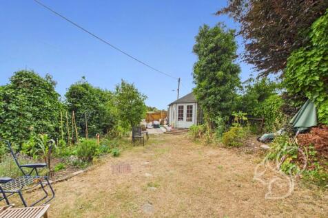 CAM01659G0-PR0529-STILL023.jpg