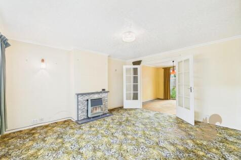 CAM01659G0-PR0544-STILL003.jpg