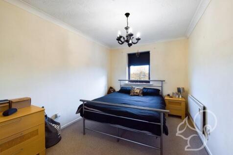 CAM01254G0-PR0010-STILL008.jpg