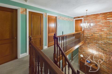 CAM03877G0-PR0075-STILL042.jpg