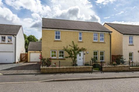 38 Knoll Park Galashiels 02.JPG