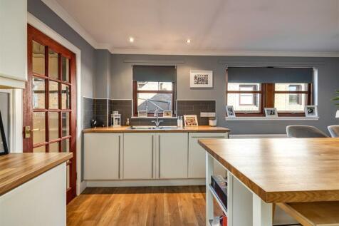 7 Montgomerie Terrace Gattonside 16.JPG