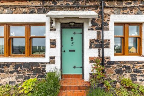 5 Falsidehill Cottages Hume 04.JPG