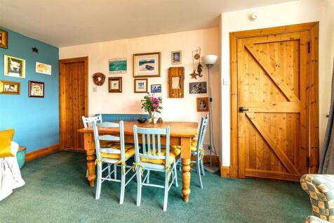5 Falsidehill Cottages Hume 19.JPG