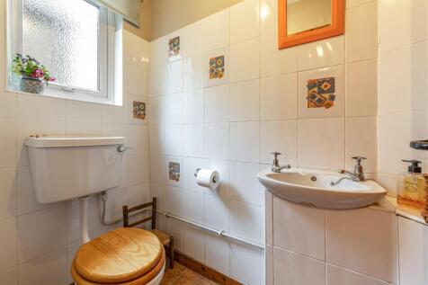 5 Falsidehill Cottages Hume 12.JPG