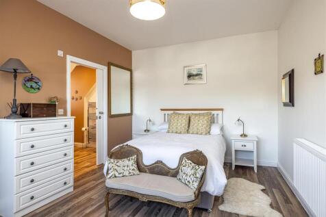 14 Westgrove Apartments Melrose 10.JPG