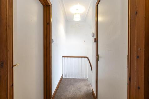 2a Railway Court Newtown St Boswells 20.JPG
