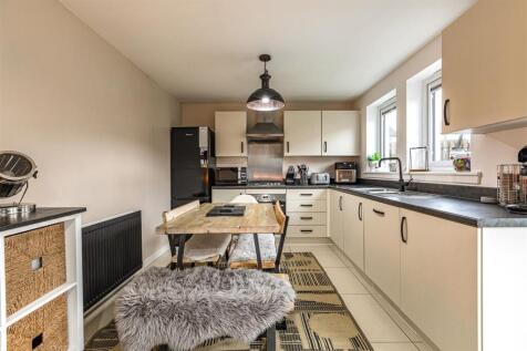 13 Kingfisher Grove Galashiels 11.JPG