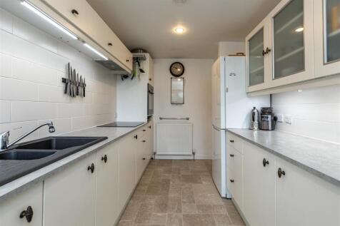 5 Leaderdale Crescent Earlston 23.JPG