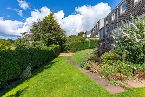 5 Leaderdale Crescent Outside 32.JPG