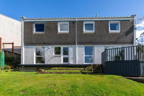 5 Leaderdale Crescent Outside 22.JPG