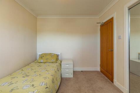 10 Thistle Court Galashiels 19.JPG