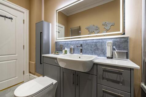 8 Glentress Apartments Melrose 31.JPG
