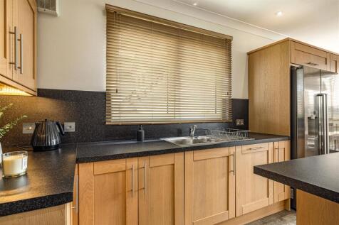 2 Nichol View Galashiels 18.JPG