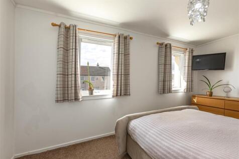 53 Weirgate Avenue St Boswells 23.JPG