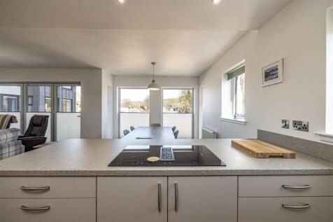 7 West Grove Apartments Melrose Low Res 07.JPG