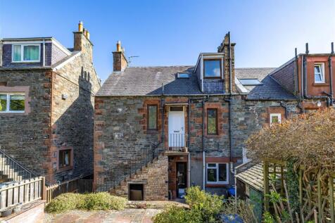 39 Thistle Street Galashiels 04.JPG
