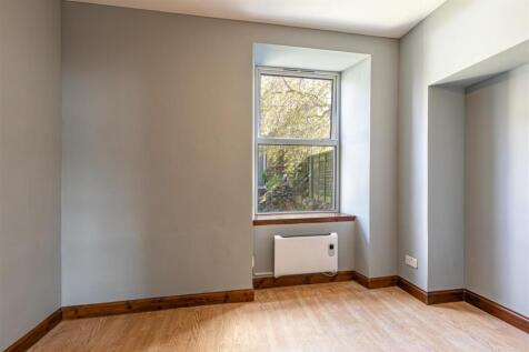 8_2 Teviot Crescent Hawick 16.JPG