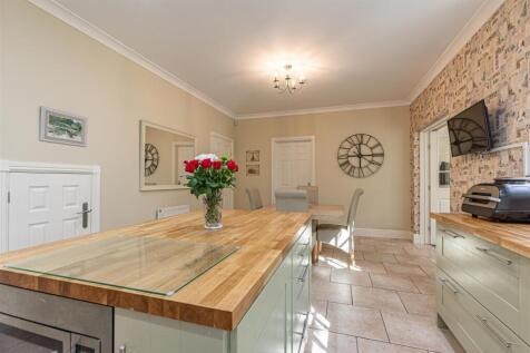 33 Bowmont Court Kelso 27.JPG