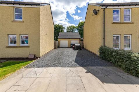 41 Knoll Park Galashiels 04.JPG