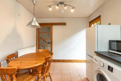 52 Priors Walk Melrose 18.JPG