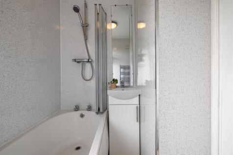 25 Douglas Street Galashiels 22.JPG