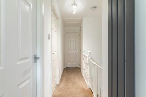 3 Abbotsview Gardens Galashiels 41.jpg