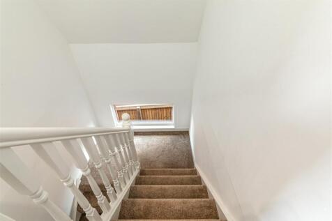 3 Abbotsview Gardens Galashiels 43.jpg