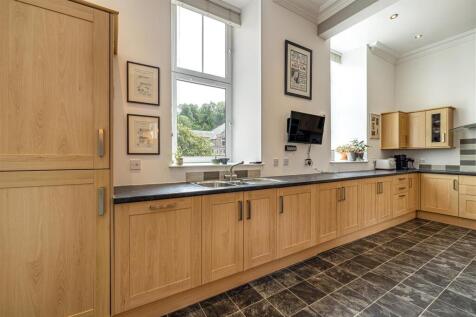 87 Dingleton Apartments Melrose 13.jpg