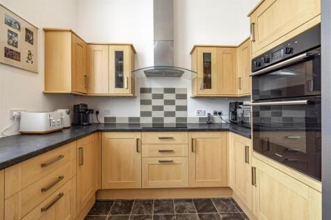 87 Dingleton Apartments Melrose 14.jpg