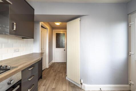 4 Anderson Road Selkirk 18.JPG