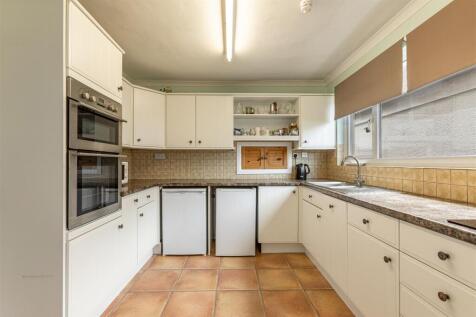 2 Manorpark Stow Galashiels 25.JPG