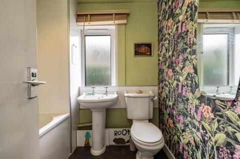 24 Priors Walk Melrose 19.JPG