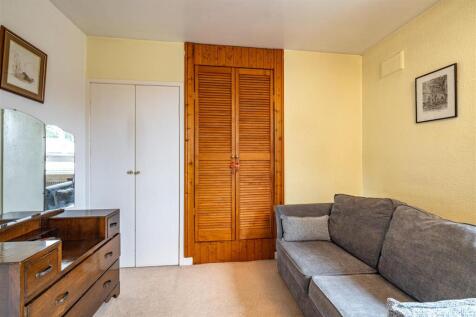 24 Priors Walk Melrose 32.JPG