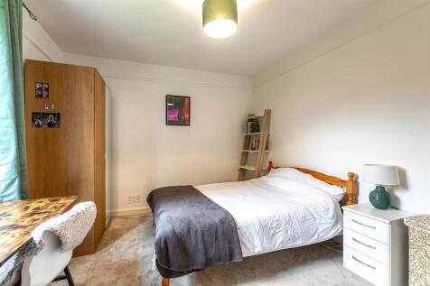 16 Eildon Crescent Newtown St Boswells 28.JPG